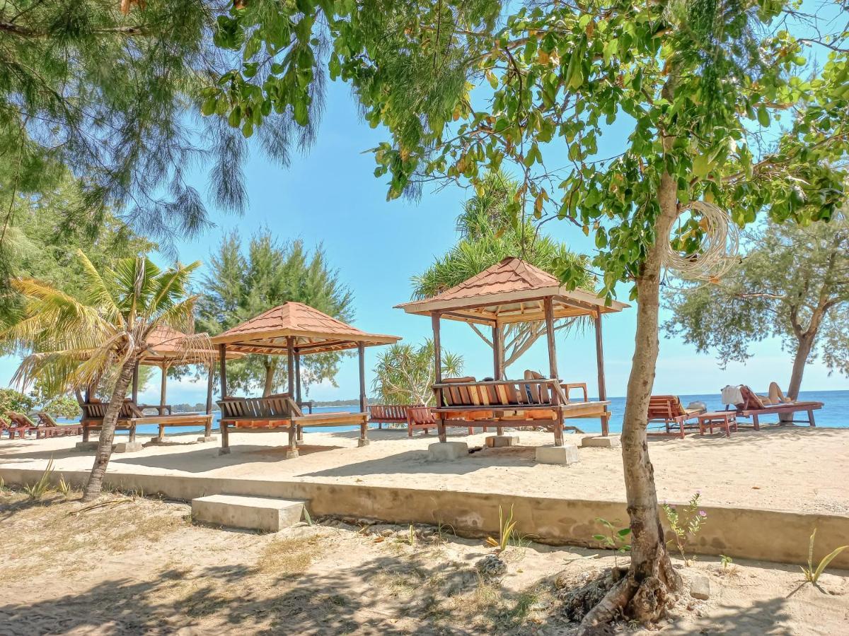 Nusa Indah Bungalows Gili Air Bagian luar foto