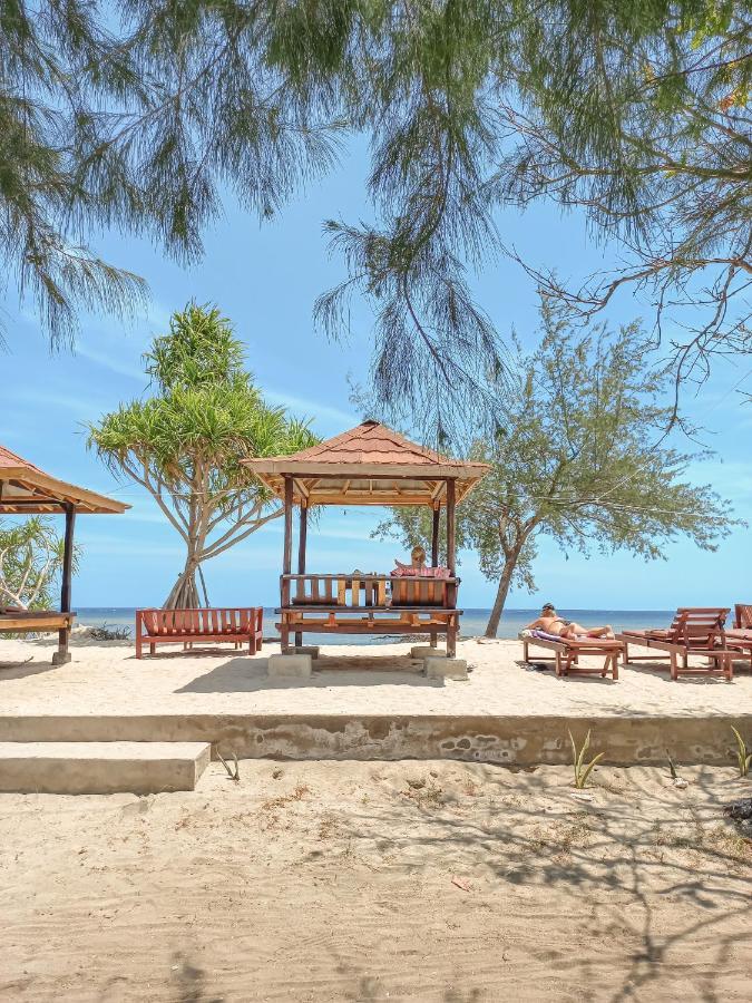 Nusa Indah Bungalows Gili Air Bagian luar foto