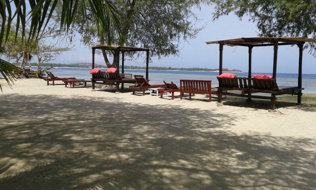 Nusa Indah Bungalows Gili Air Bagian luar foto