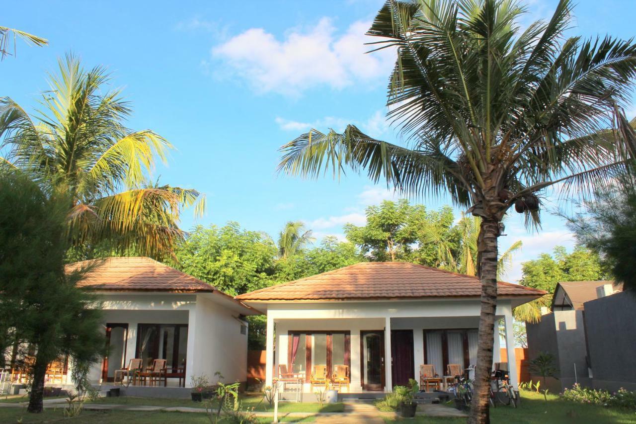 Nusa Indah Bungalows Gili Air Bagian luar foto